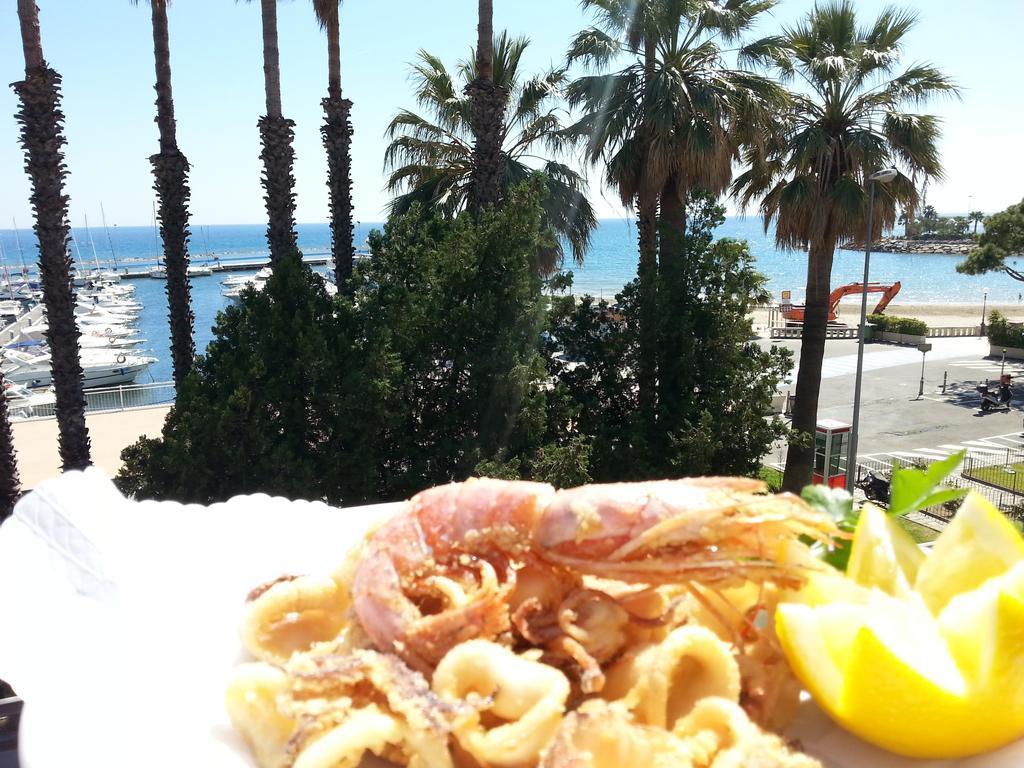 Vela Bianca H & R Otel Diano Marina Dış mekan fotoğraf